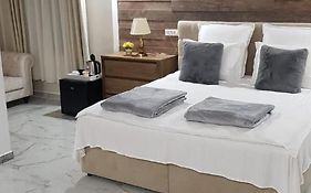 MINI POOL ROOMS - ULTRACENTRAL - piscina cu hidromasaj